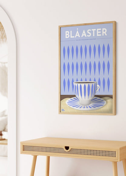 Blå Aster Kaffekopp Poster. Fin kaffetavla till köket.