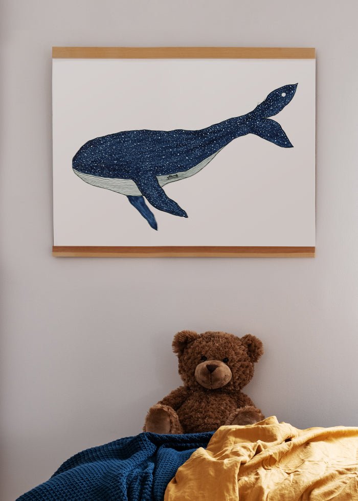 Fin liggande poster till barnrum föreställande en blåval.